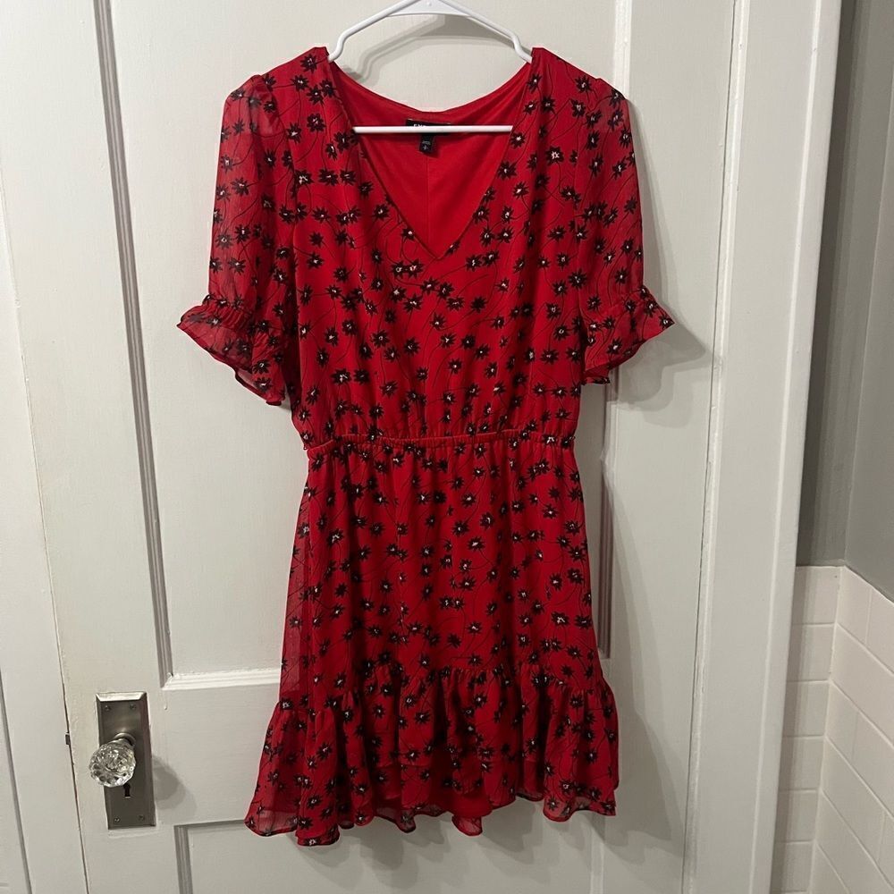 Express Red Mini Dress with Short Sleeves